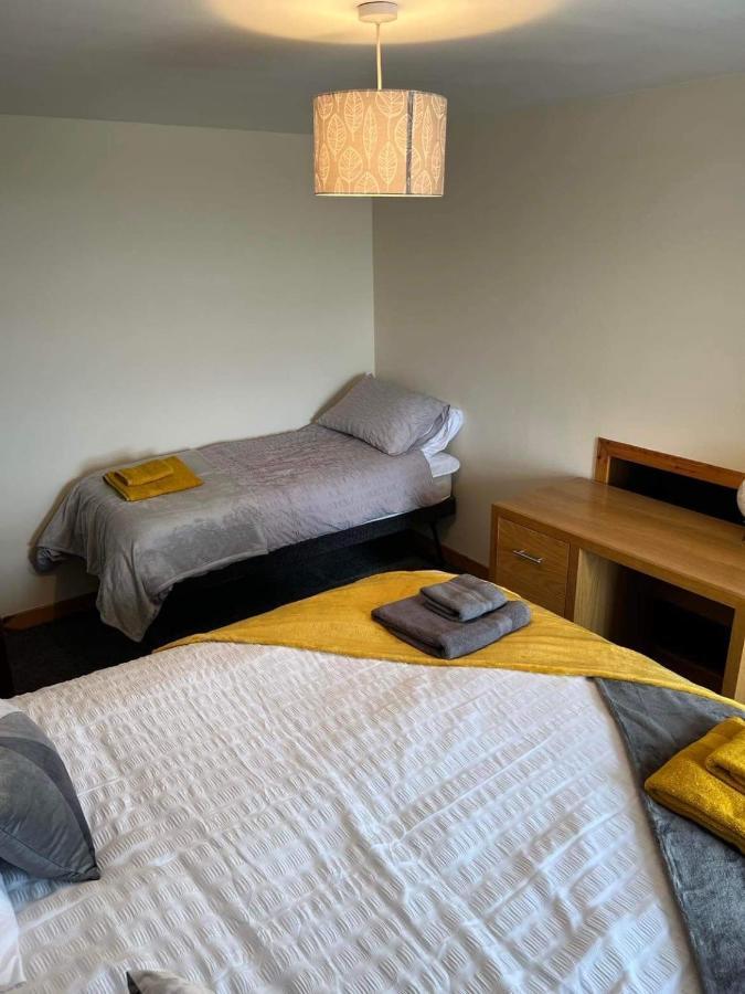 2 Bedroom House Overlooking Pierowall Bay, Westray Eksteriør bilde